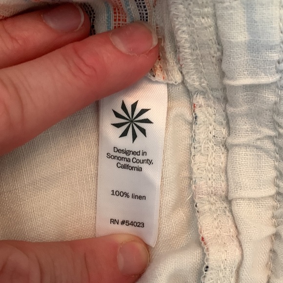 Athleta Beachside Cabo Linen Shorts - Picture 4 of 8